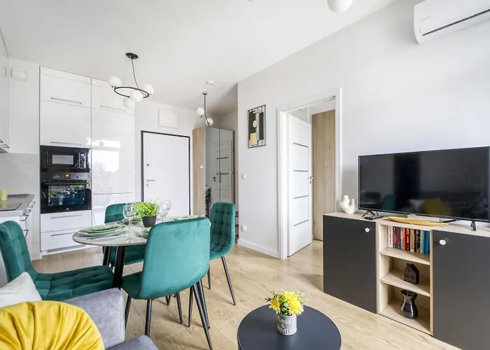 Apartman M&r Airport&business Lux Instalatorow - Ac - Underground Garage - Smart Tv - Amazon Prime - Skyshowtime - Self Check-in - Close By Chopin Airport Varsó