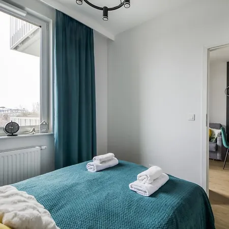 דירה M&r Airport&business Lux Instalatorow - Ac - Underground Garage - Smart Tv - Amazon Prime - Skyshowtime - Self Check-in - Close By Chopin Airport *