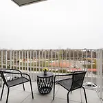 M&r Airport&business Lux In Place, Free Parking, Ac *