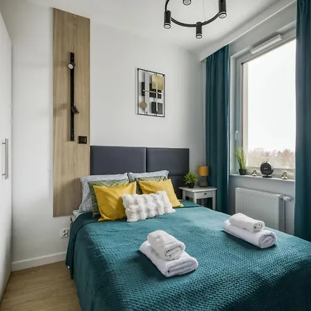 Apartmán M&r Airport&business Lux Instalatorow - Ac - Underground Garage - Smart Tv - Amazon Prime - Skyshowtime - Self Check-in - Close By Chopin Airport