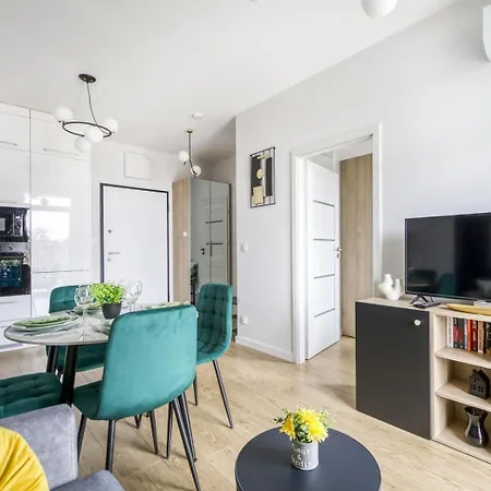 Apartmán M&r Airport&business Lux Instalatorow - Ac - Underground Garage - Smart Tv - Amazon Prime - Skyshowtime - Self Check-in - Close By Chopin Airport Varšava
